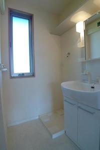 メゾン　ド　ソレーユ　Ｂ棟 201号-6