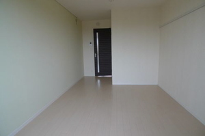 レノンパレスＤ棟 202号-3