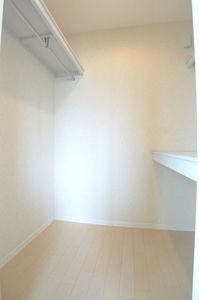 クローバー 201号-6