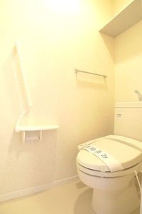 クローバー 201号-9