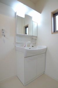 シャーメゾン扇　Ⅲ番館 203号-8