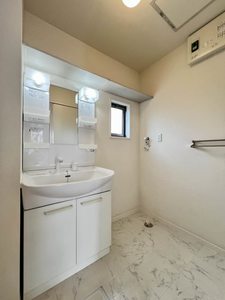 ヴィラーチェ 102号-9