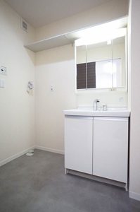 ヴィルフォーレＡ 203号-8