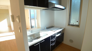 ハレ　ウェリナ 202号-3