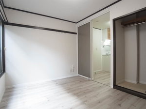 タウニー五香 102号-3