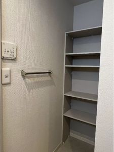 タウニー五香 203号-8