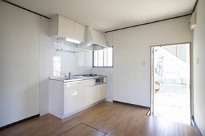 フォ-ブル前原 202号-4