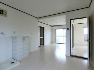 ルミネ松ケ丘 202号-2