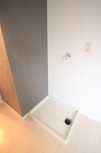 ノイハウス 201号-8