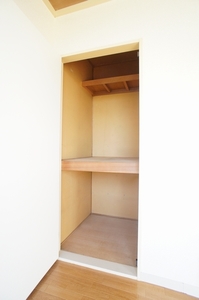 メゾン国府台 201号-5