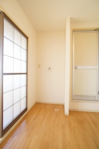 メゾン国府台 201号-8