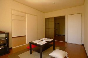 メゾンイースト初石 203号-4