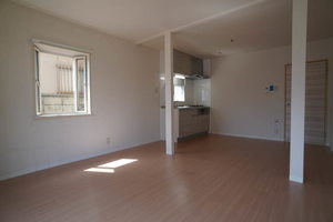 クレッセントハウス 102号-2