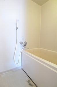 ハイツ・アザレア 201号-7