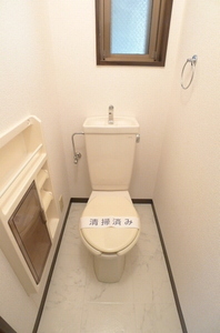 ハイツ・アザレア 201号-8