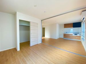 ヴェルデ西都賀 201号-2