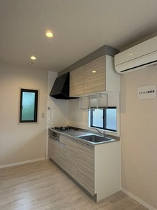 ツィンメゾンB館 202号-3