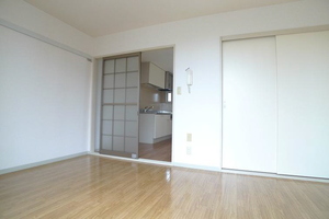 ＭＦコーポ 201号-8