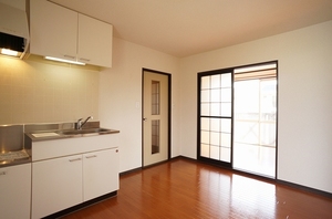 フレグランス・ミモミ 202号-5