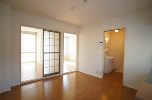 ロジュマン宮本 103号-2