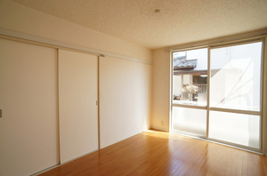 ロジュマン宮本 103号-3