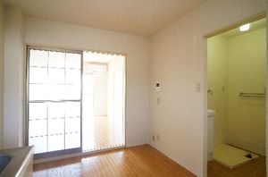 ジャックパレス２番館 103号-3