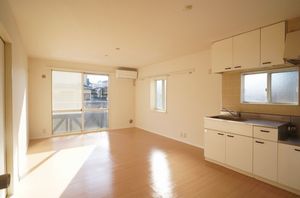 メゾン・ド・コルザ 201号-2