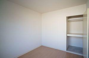 メゾン・ド・コルザ 201号-7