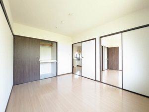 コスモコーポ黒砂 203号-3