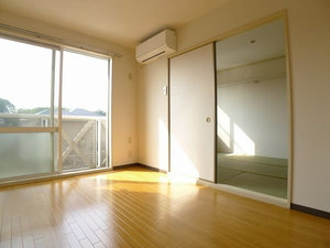 コートビレッジＢ 205号-8