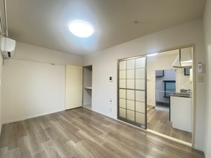 ビラバレ－ア－ツ 103号-3