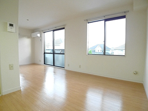 グランドール梅郷Ａ 201号-3