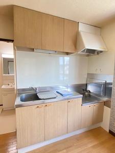 レジデンスB 202号-3