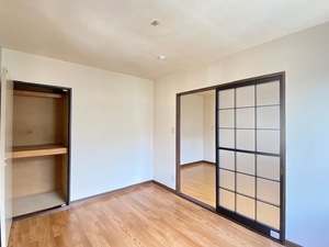 レジデンスB 202号-4