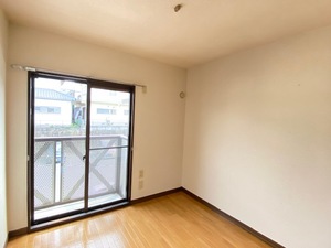 レジデンスB 202号-5