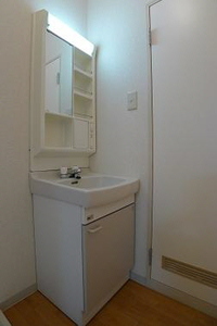 ニューコートビレッジ 201号-8