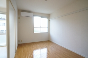 メゾンプルミエ－ル 202号-2