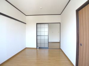 ヴィレッジまなべA 203号-5