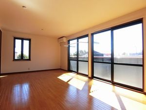 ベル・クレスト A 202号-3