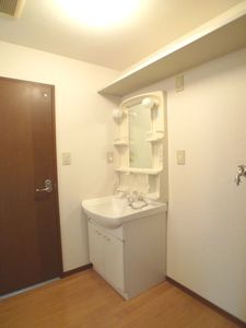 クレストコートＤ 202号-10