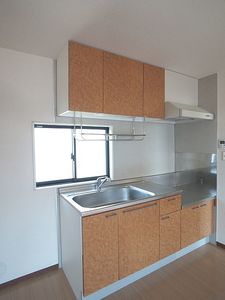 エステートガーデンＣ 201号-6