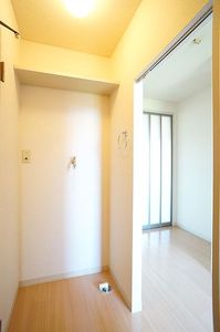 ヴィヴィッド殿岡Ｂ 202号-7