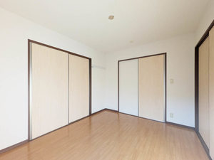 ヴィヴィッド殿岡C 201号-6