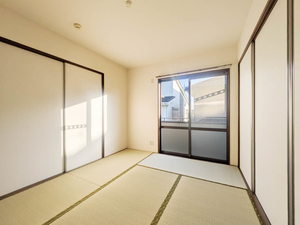 ヴィヴィッド殿岡Ｃ 202号-7