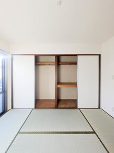 ヴィヴィッド殿岡Ｃ 202号-8