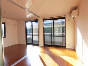 メゾンセーブル 102号-2