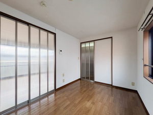 フォーレスレイクサイドＢ 202号-3