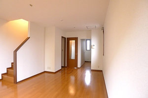 ウエストヒルズＢ 103号-3