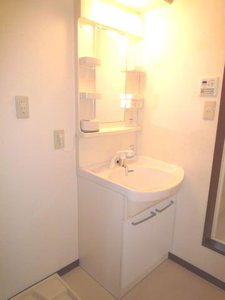 Ｃｈａｔｓｗｏｏｄ　Ｂ 102号-9