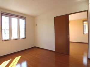 メゾン・ボヌール B 201号-5